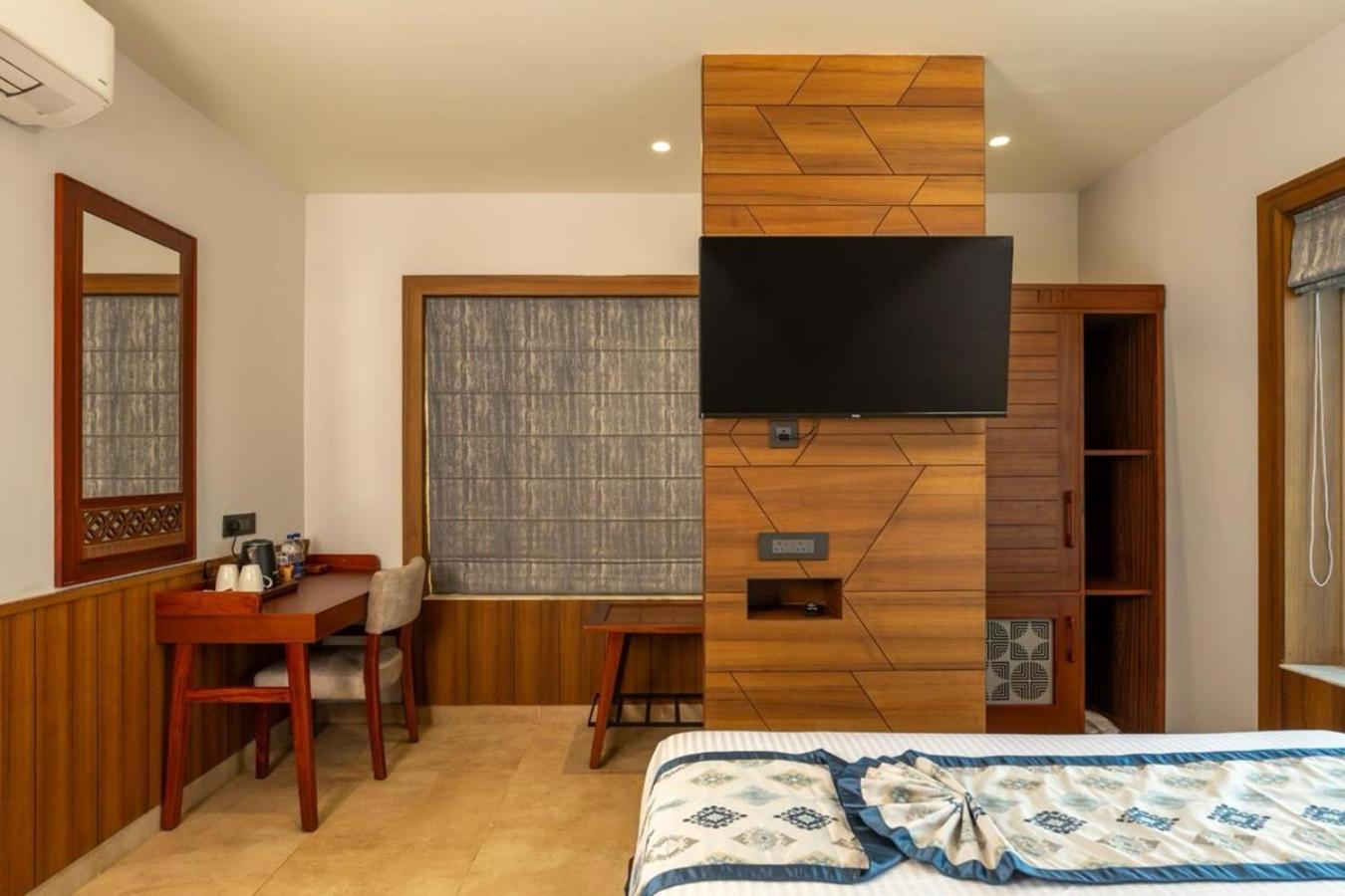 Ra Vista Hotel 3*